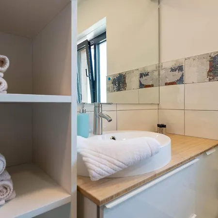 Remi Mit 2 Whirlpools Und Meerblick