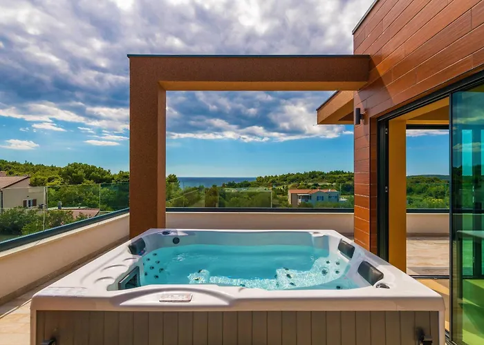 Remi Mit 2 Whirlpools Und Meerblick 빌라 *