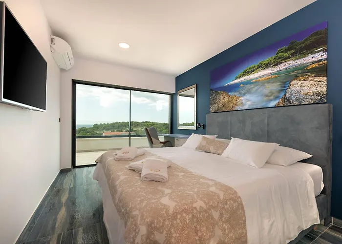 Remi Mit 2 Whirlpools Und Meerblick 빌라