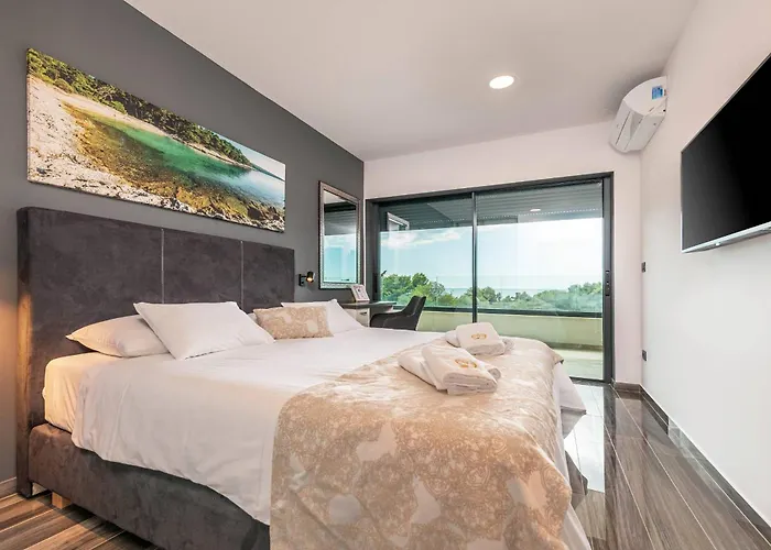 Remi Mit 2 Whirlpools Und Meerblick 빌라 프레멘투라